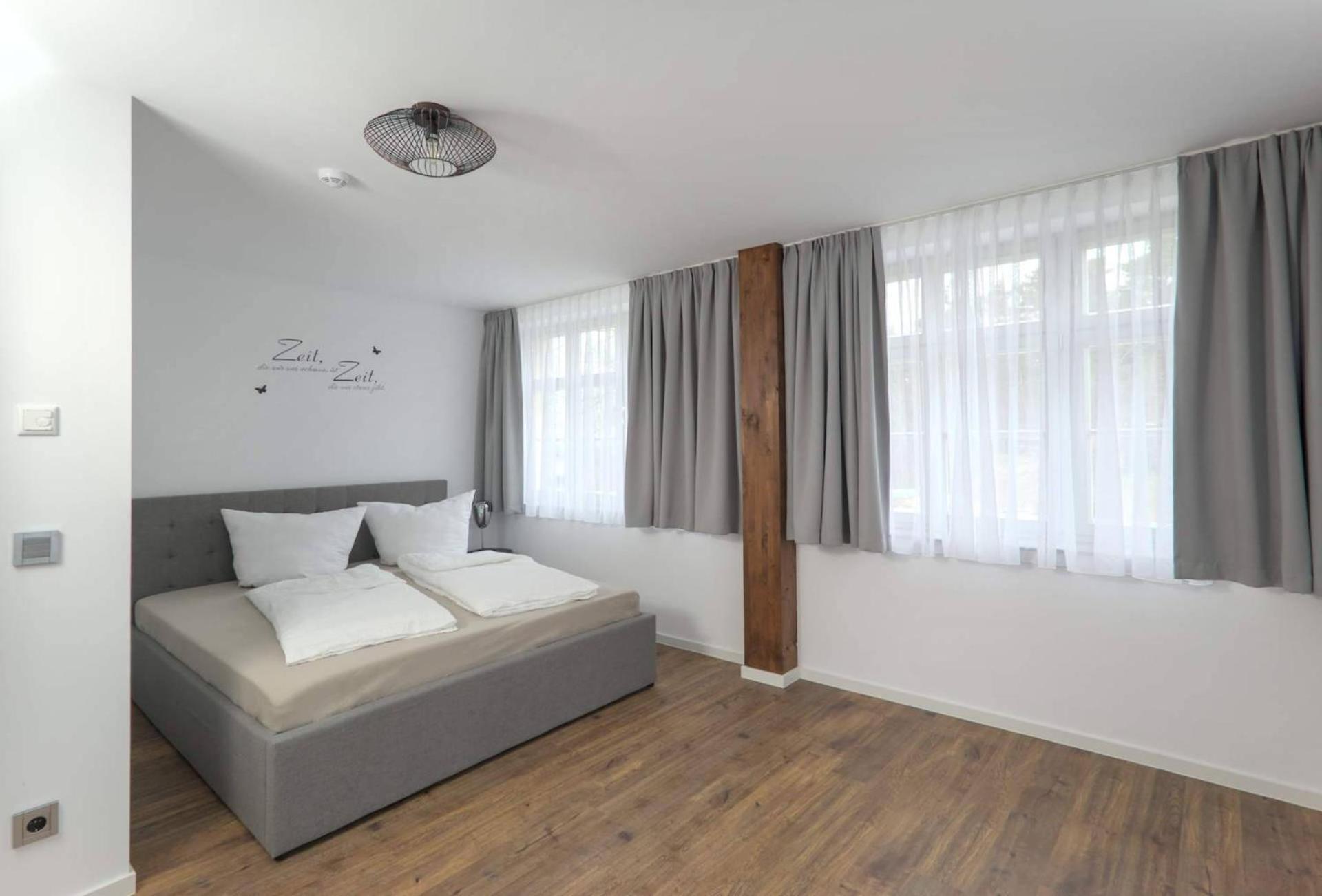 Апартаменти Ferienquartier- Forsthaus Bad Gottleuba-Berggiesshuebel Екстер'єр фото